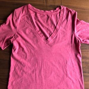 Lululemon v-neck T